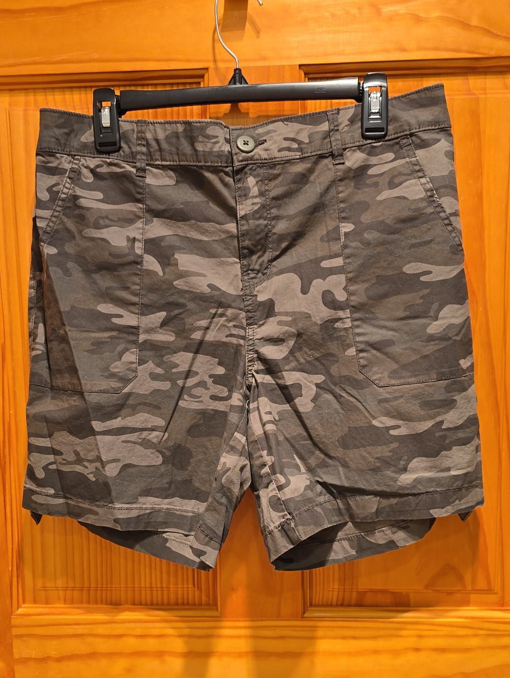 Camo Utility Cotton Shorts - Gray & Olive